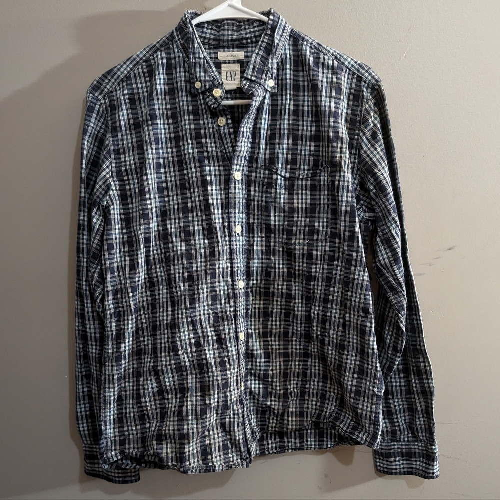 Men's Gap button up